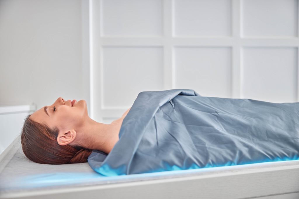beautiful-healthy-smiling-caucasian-woman-is-doing-beauty-procedures-spa-healthcare-salon (1).jpg